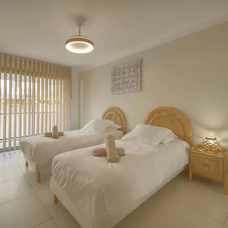 Ruby - Terrace - 10 Min Palais - Vca 公寓 *