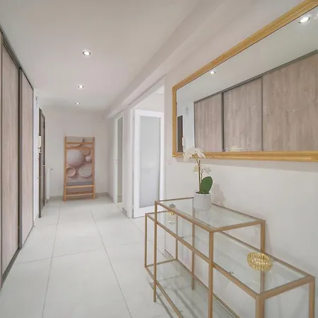 Ruby - Terrace - 10 Min Palais - Vca