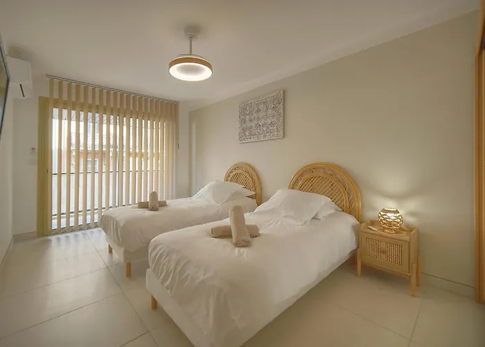 Ruby - Terrace - 10 Min Palais - Vca Lejlighed *